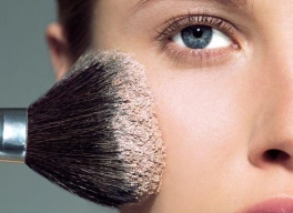 CÁCH ĐỂ CÓ LỚP NỀN MAKEUP HOÀN HẢO BẤT CHẤP KHUYẾT ĐIỂM