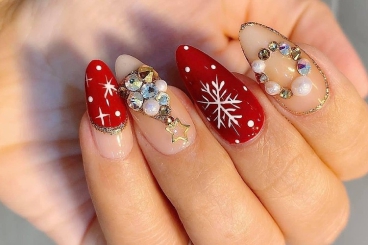 NHỮNG MẪU NAIL HOT HIT MÙA GIÁNG SINH