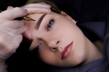 XĂM LÔNG MÀY KIÊNG GÌ? CÓ NHỮNG PHƯƠNG PHÁP XĂM LÔNG MÀY NÀO HIỆN NÀY