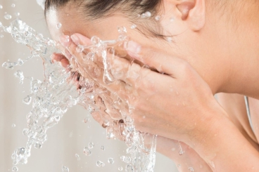 QUY TRÌNH CẦN BIẾT LÀM SẠCH DA TRƯỚC KHI TRANG ĐIỂM