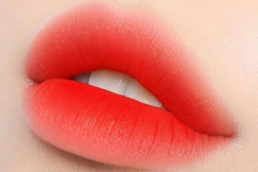 BẬT MÍ CÁCH CHỌN MÀU PHUN MÔI PHÙ HỢP VỚI LÀN DA NHẤT