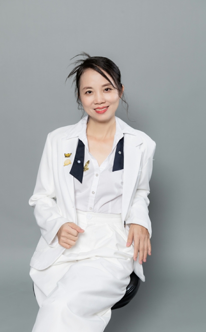 CEO - NGUYỄN THỊ LỘC