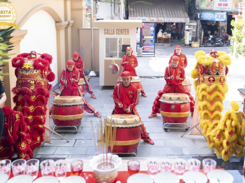 Khai trương đầu xuân 2024