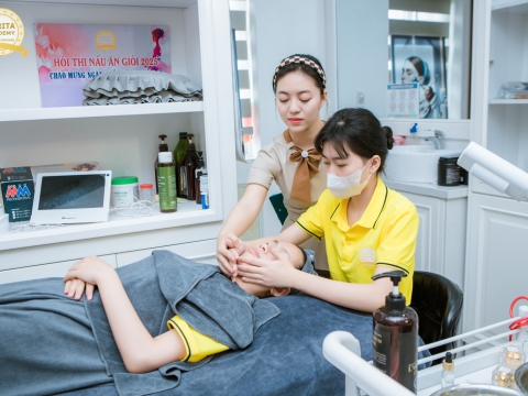 VỮNG NGHỀ SAU 3 THÁNG