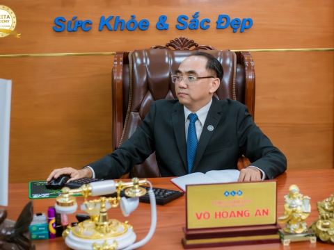 HTV quay phóng sự phỏng vấn ngành làm đẹp tại carita academy