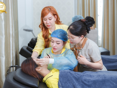 Học phun xăm thẩm mỹ mở đường tương lai ổn định