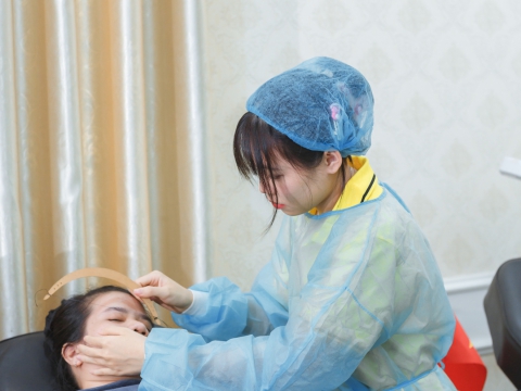 Học phun xăm thẩm mỹ mở đường tương lai ổn định