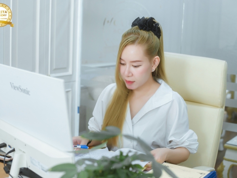 XU HƯỚNG HỌC NGHỀ 2026 TẠI CARITA ACADEMY