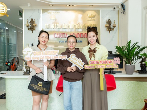 2/9 Carita Academy ưu đãi những gì?