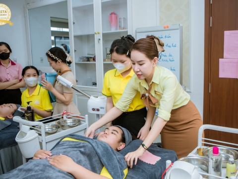 Khởi  đầu tương lai rộng mở