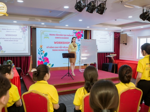 Khai giảng lớp học chuyên viên tư vấn thẩm mỹ 16,17,18/04/2026