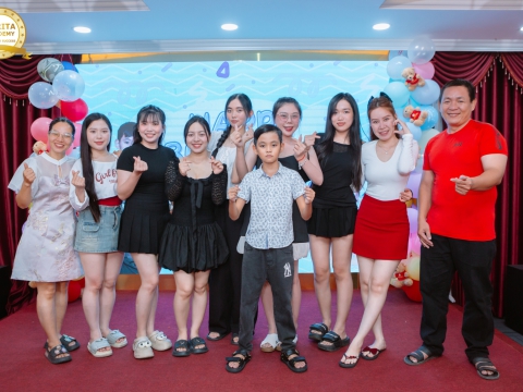 HPBD HOÀNG TỬ HARY 10 TUỔI