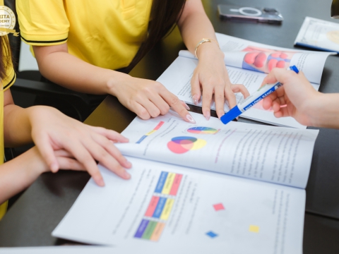 THEO NGHỀ PHUN XĂM CÓ KHÓ KHÔNG?