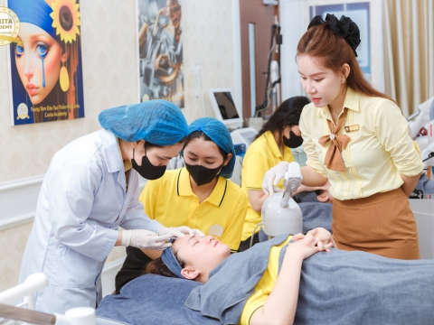 Học ở Carita có được thực hành nhiều không?