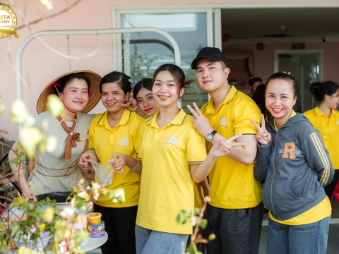 Các lớp đi chợ nấu ăn