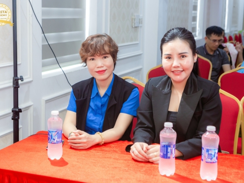 Hành Trình Từ Những Bước Nhảy Đầu Tiên Đến Lễ Tốt Nghiệp: Bí Mật Thành Công Tại Carita Academy!