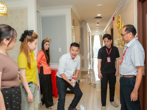 Bồi huấn PCCC tại Carita Academy