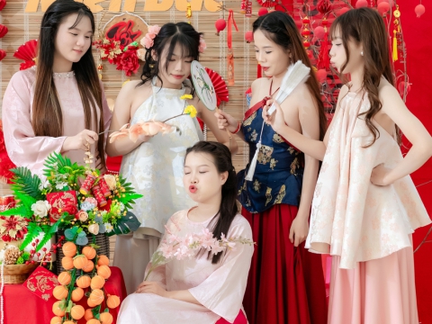 Tết cùn học viên lớp phun xăm