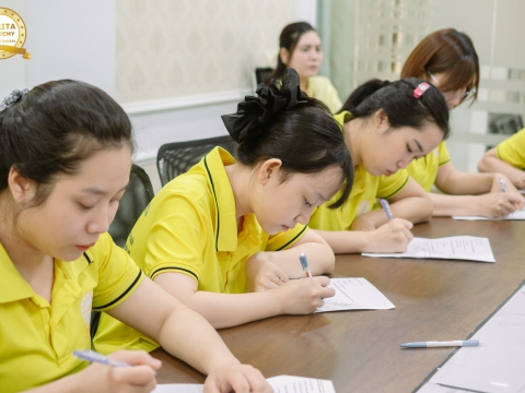 BUỔI THI TỐT NGHIỆP CỦA HỌC VIÊN