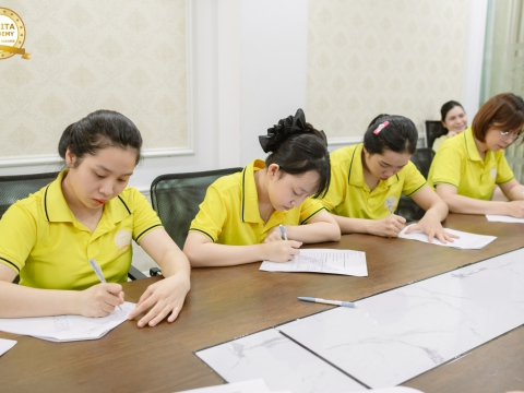 BUỔI THI TỐT NGHIỆP CỦA HỌC VIÊN