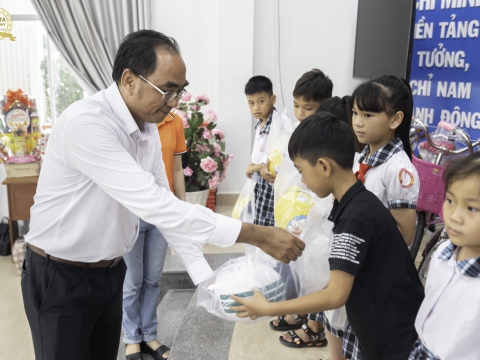 Carita Academy: Lan Tỏa Yêu Thương Đến Phụ Nữ Vùng Biên