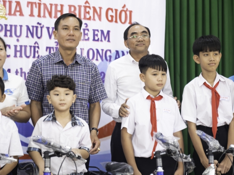 Carita Academy: Lan Tỏa Yêu Thương Đến Phụ Nữ Vùng Biên