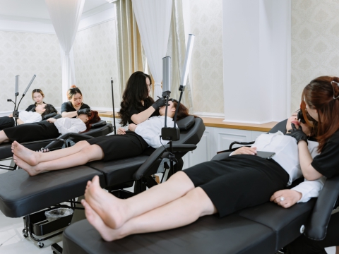 Phòng thực hành Phun xăm Carita 