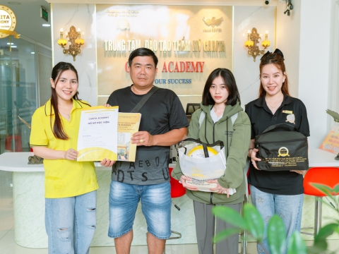 HỌC VIÊN LỚP CHĂM SÓC DA