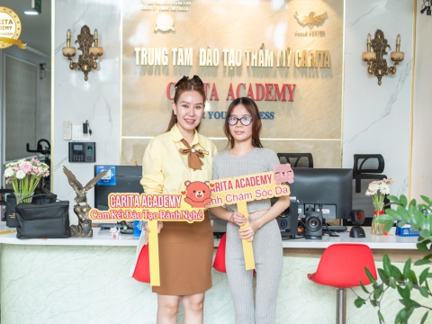 HỌC VIÊN HỌC COMBO PHUN XĂM THẨM MỸ - CHĂM SÓC DA