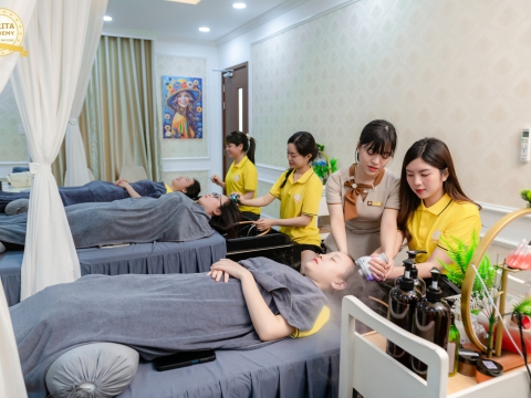 Biến đam mê skincare thành nghề chuyên nghiệp