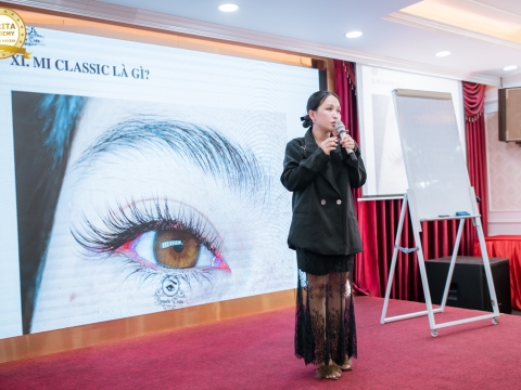 3 lý do để theo học ngành nối mi tại Carita