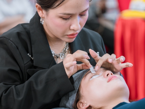 Bắt đầu ngành nối mi siêu đơn giản