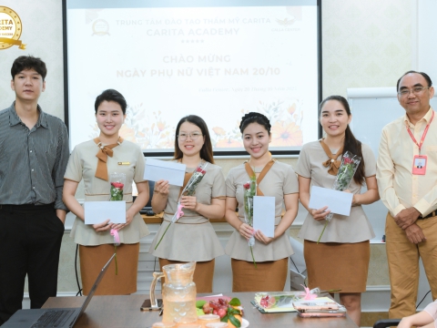 Chúc mừng 20/10 chị em ở Carita