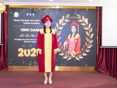 RỰC RỠ & ĐẦY CẢM XÚC: LỄ TỐT NGHIỆP KHÓA THÁNG 7/2026 – CARITA ACADEMY