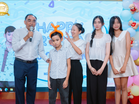 HPBD HOÀNG TỬ HARY 10 TUỔI