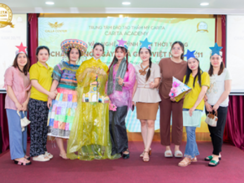 Thời trang tái chế - Nail