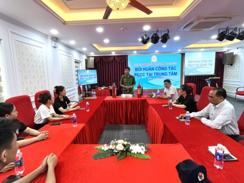 Bồi huấn công tác phòng cháy chữa cháy tại trung tâm đào tạo thẩm mỹ Carita