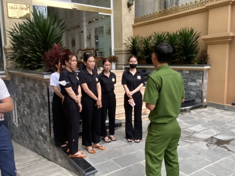 Bồi huấn công tác phòng cháy chữa cháy tại trung tâm đào tạo thẩm mỹ Carita