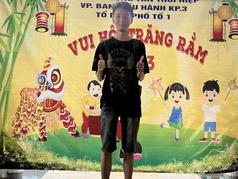 Trung tâm đào tạo thẩm mỹ Carita phối hợp KP3, Phường Tân Thới Hiệp tổ chức trung thu cho các bé