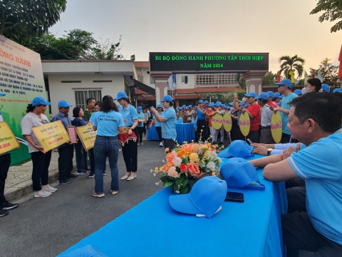 Trao tặng xe lăng ngày 23/03/2024 