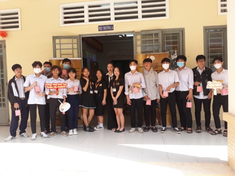 Tuyển sinh nghề thẩm mỹ ngày 4/4/2024 tại Trung tâm GDTX huyện Gò Dầu, Tây Ninh