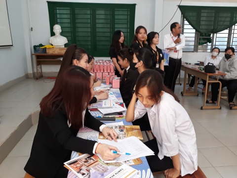 Tuyển sinh nghề thẩm mỹ ngày 4/4/2024 tại Trung tâm GDTX huyện Gò Dầu, Tây Ninh