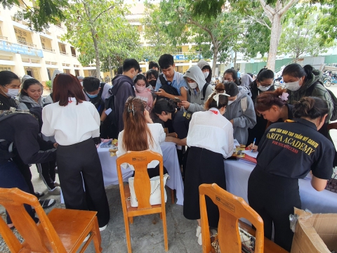 Tuyển sinh nghề thẩm mỹ ngày 5/4/2024 tại trường THPH Nguyễn Huệ, Thị trấn Bến Cầu, Tây Ninh