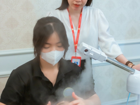 Phòng thực hành chăm sóc da Carita 