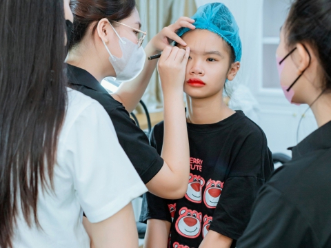 Phòng thực hành Phun xăm Carita 