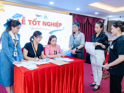 Phối hợp đối tác tổ chức thi An toàn y tế tháng 7/2024 tại Hội trường Carita Academy