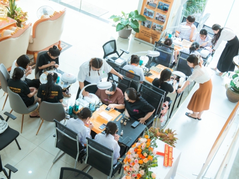 Vui hè với khóa học thử 0 Nail đồng tại Carita Academy