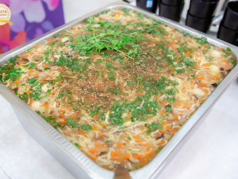 TRỔ TÀI NẤU ĂN CÙNG HỌC VIÊN NHÀ CARITA ACADEMY 