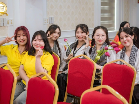 HOẠT ĐỘNG VĂN NGHỆ CHÀO MỪNG QUỐC KHÁNH 2/9