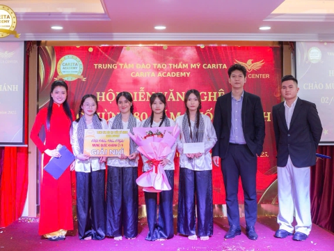 TRAO GIẢI THƯƠNG VĂN NGHỆ